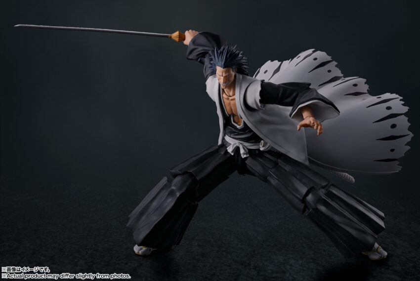 BLEACH THOUSAND-YEAR BLOOD KENPACHI ZARAKI S.H.FIGUARTS ACTION FIGURE
