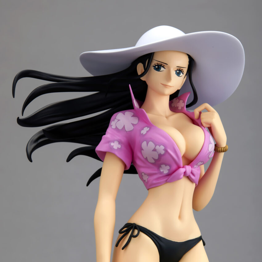 ONE PIECE GLITTER & GLAMOURS SPLASH STYLE NICO ROBIN FIGURE