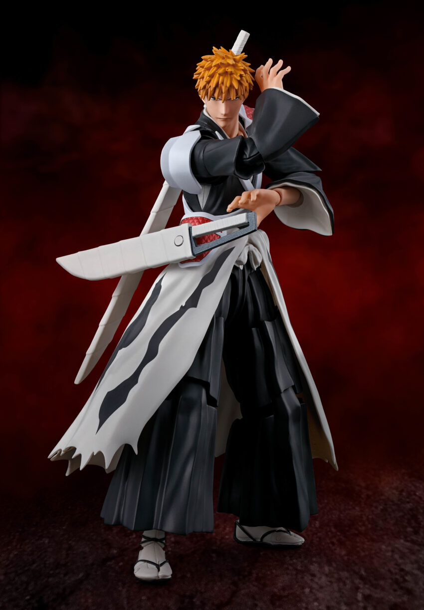 BLEACH ICHIGO KUROSAKI DUAL ZANGETSU S.H.FIGUARTS ACTION FIGURE