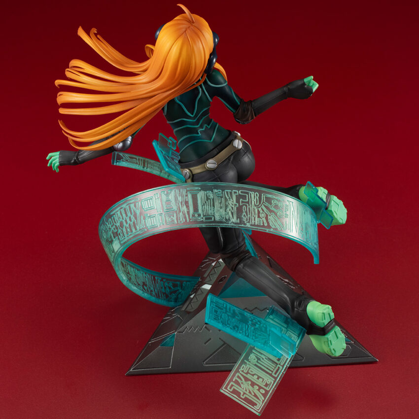 PERSONA 5 ROYAL LUCREA ORACLE FUTABA SAKURA FIGURE