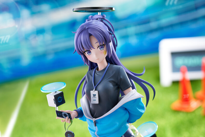 Pre-order: BLUE ARCHIVE YUUKA TRACK 1/7 FIGURE. ESTIMATE SHIP DATE DECEMBER 2025