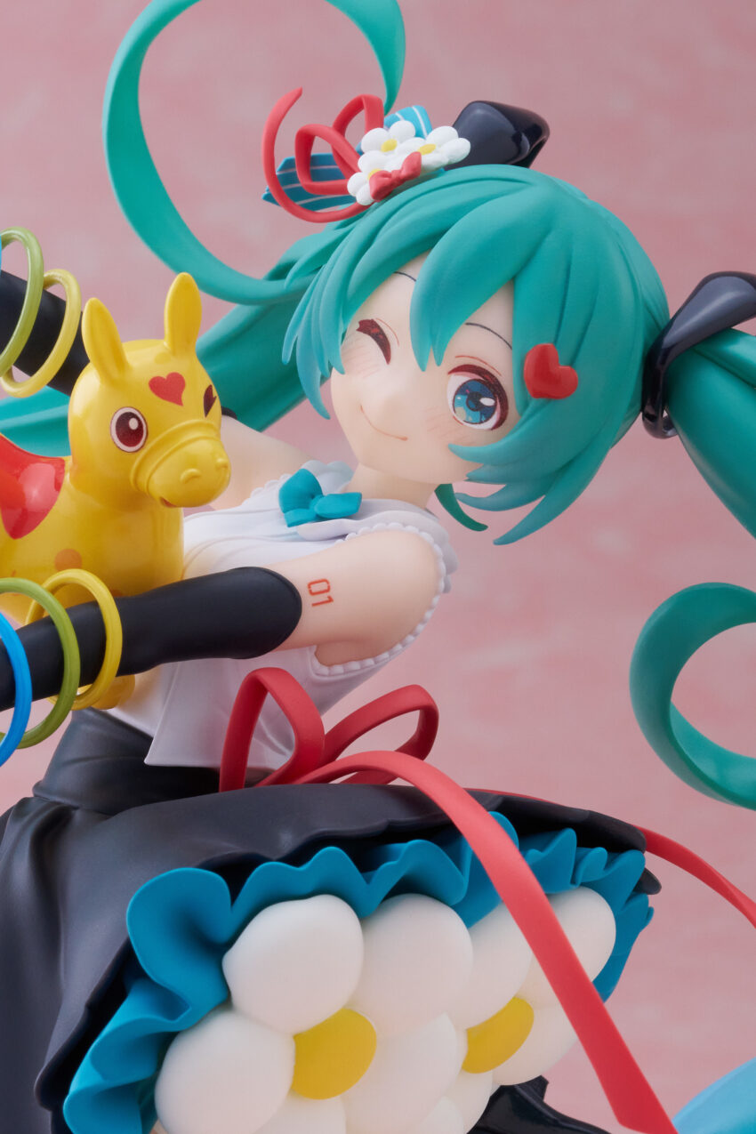 Pre-order: HATSUNE MIKU X RODY AMP 39 THANK YOU FIGURE. ESTIMATE SHIP DATE JUNE 2025