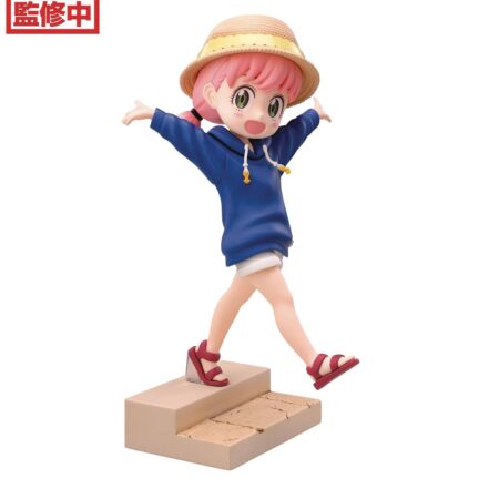 SPY X FAMILY LUMINASTA ANYA FORGER RESORT FIGURE