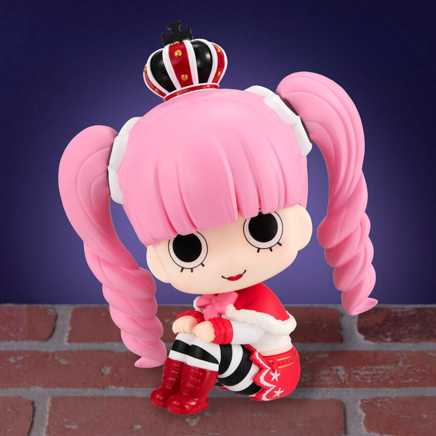 ONE PIECE LOOKUP PERONA FIGURE