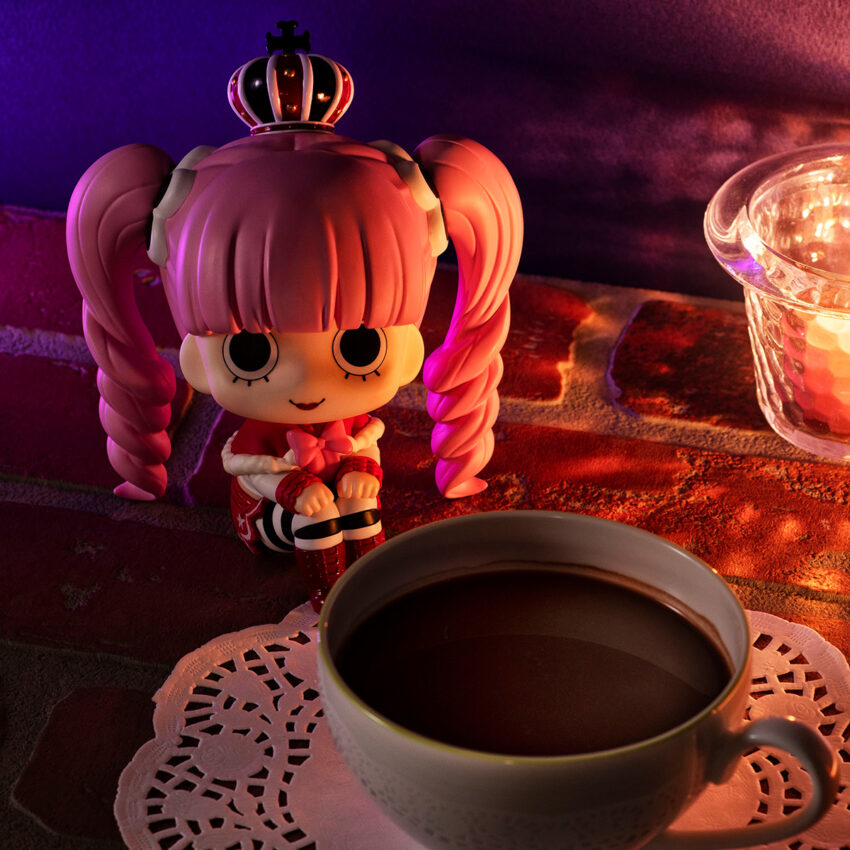 ONE PIECE LOOKUP PERONA FIGURE