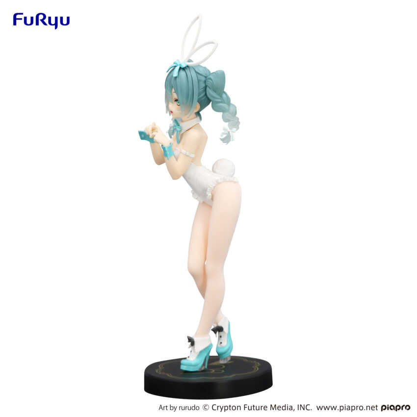 HATSUNE MIKU BICUTE BUNNIES RURUDO WHITE COLOR FIGURE