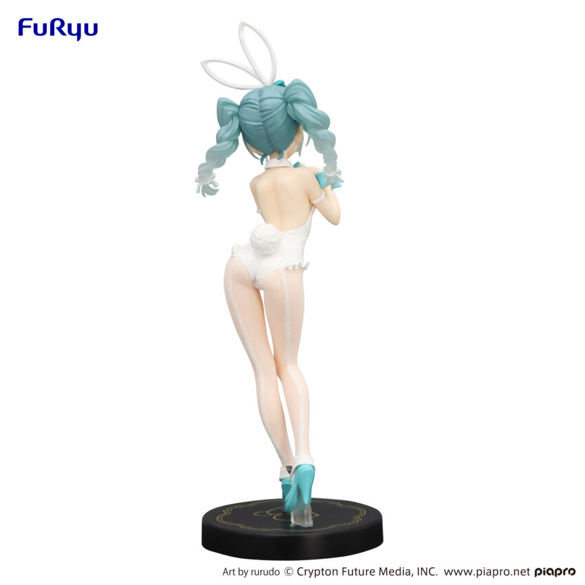 HATSUNE MIKU BICUTE BUNNIES RURUDO WHITE COLOR FIGURE
