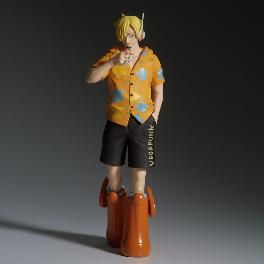 ONE PIECE SHUKKO SANJI EGGHEAD FIGURE