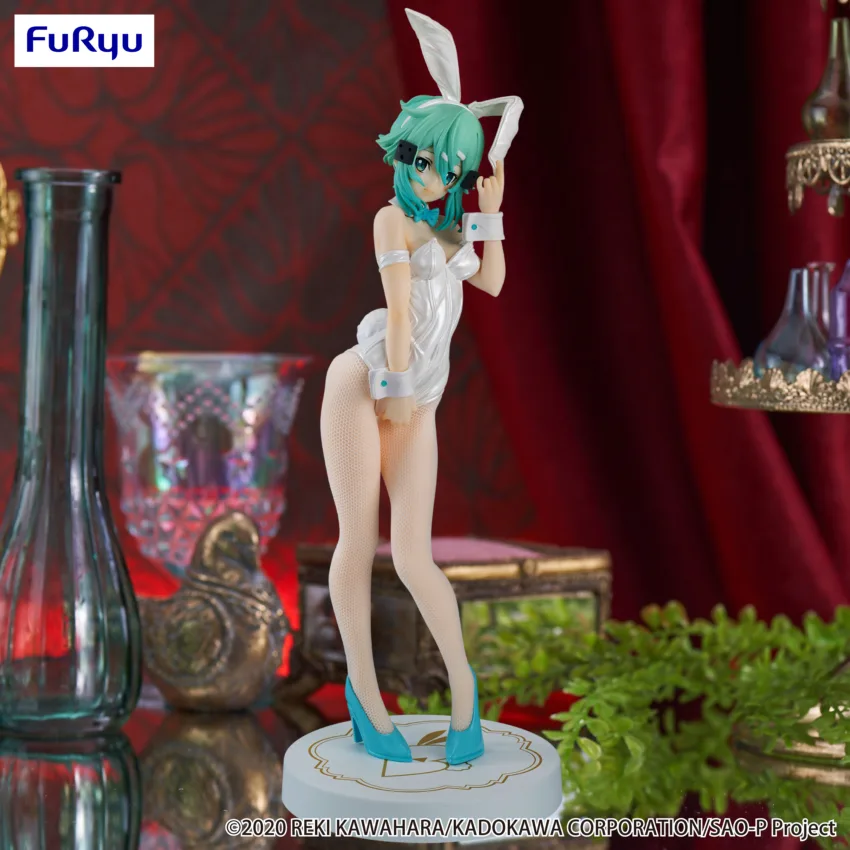 Pre-Order: SWORD ART ONLINE BICUTE BUNNIES SINON WHITE PEARL FIGURE. Estimate Ship Date May 2025