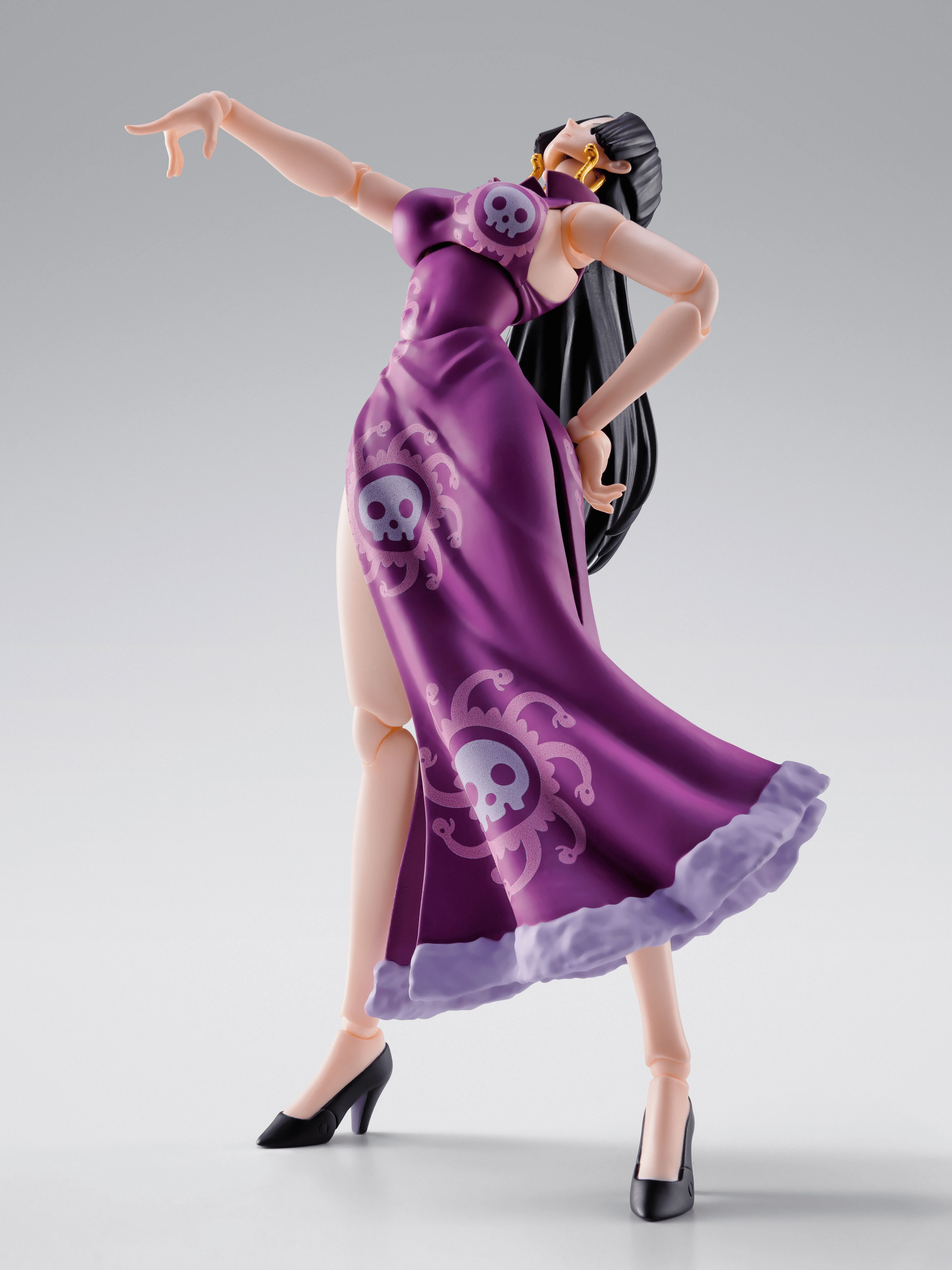Pre order: One Piece BOA HANCOCK MARINEFORD S.H.Figuarts ACTION FIGURE. EST SHIP DATE OCT 2026