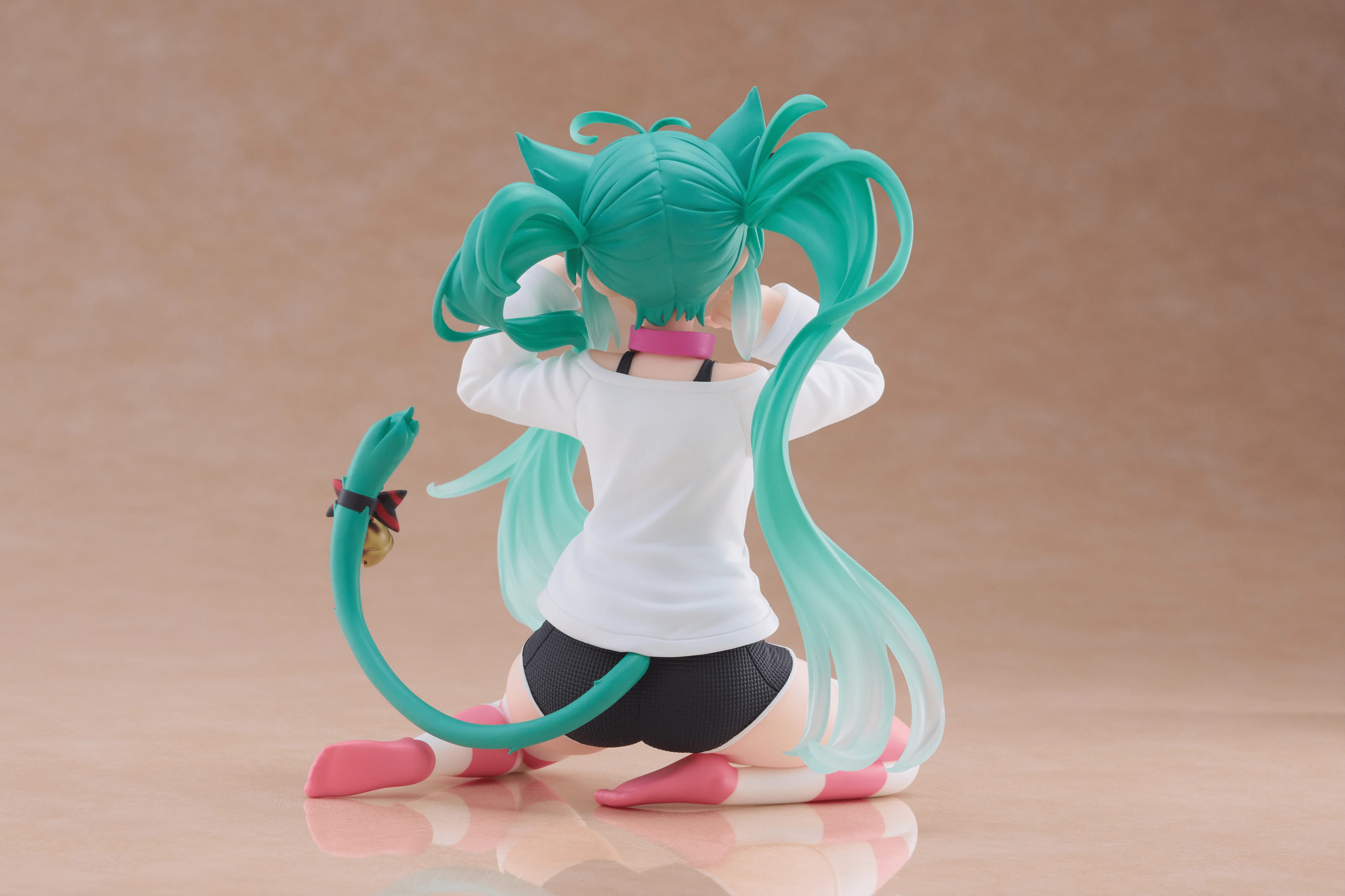 Pre order: Hatsune Miku (Cat Ear T-Shirt Version) Desktop Cute Figure. EST SHIP DATE AUG 2026