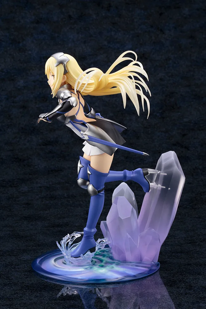 Sword Oratoria Is it Wrong to Try to Pick Up Girls in a Dungeon? Ais Wallenstein 1/7 scale FIGURE