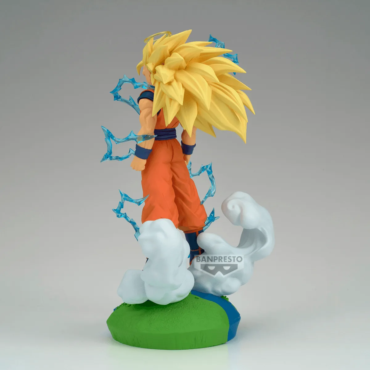 Pre order: DRAGON BALL Z SUPER SAIYAN 3 SON GOKU History Box FIGURE. EST SHIP DATE FEB 2027