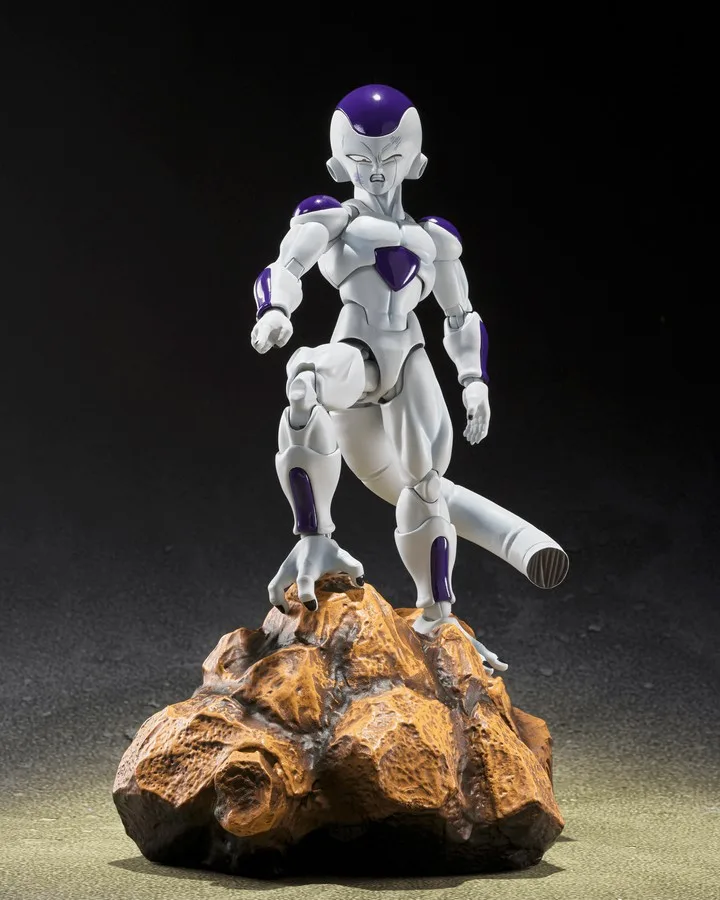 Pre order: DRAGON BALL Z FRIEZA FOURTH FORM S.H. Figuarts ACTION FIGURE. EST SHIP DATE JAN 2027