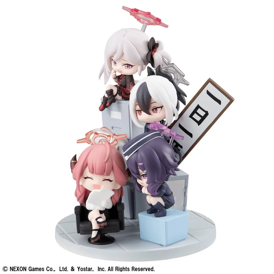 Pre order: Blue Archive FigUnity【with gift】. EST SHIP DATE MAY 2027