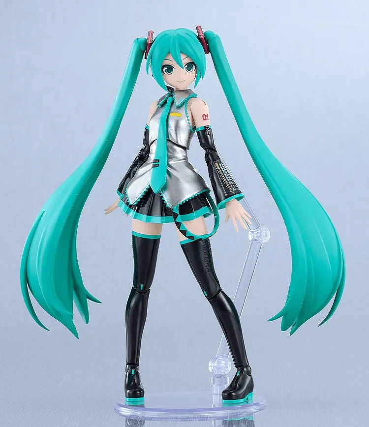Pre order: Hatsune Miku Plamatea PLASTIC MODEL KIT. EST SHIP DATE MAR 2027