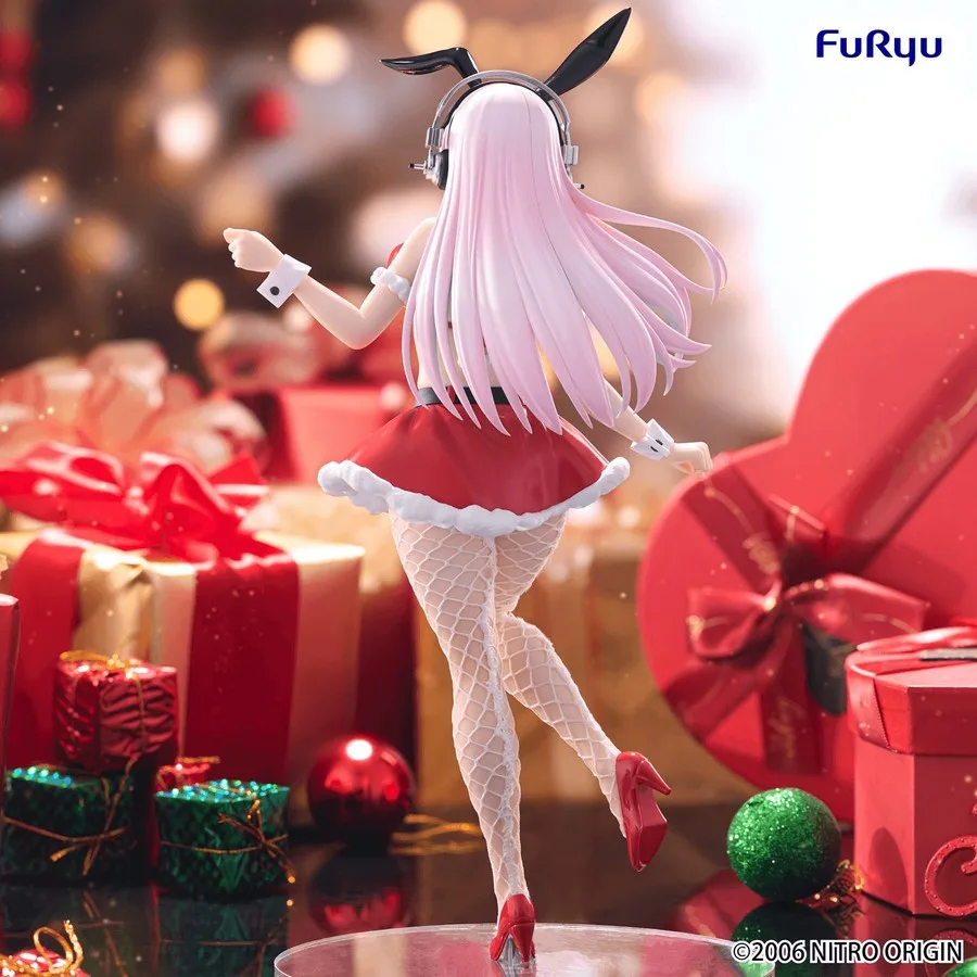 Pre order: SUPER SONICO Santa version BiCute Bunnies Figure. EST SHIP DATE FEB 2027