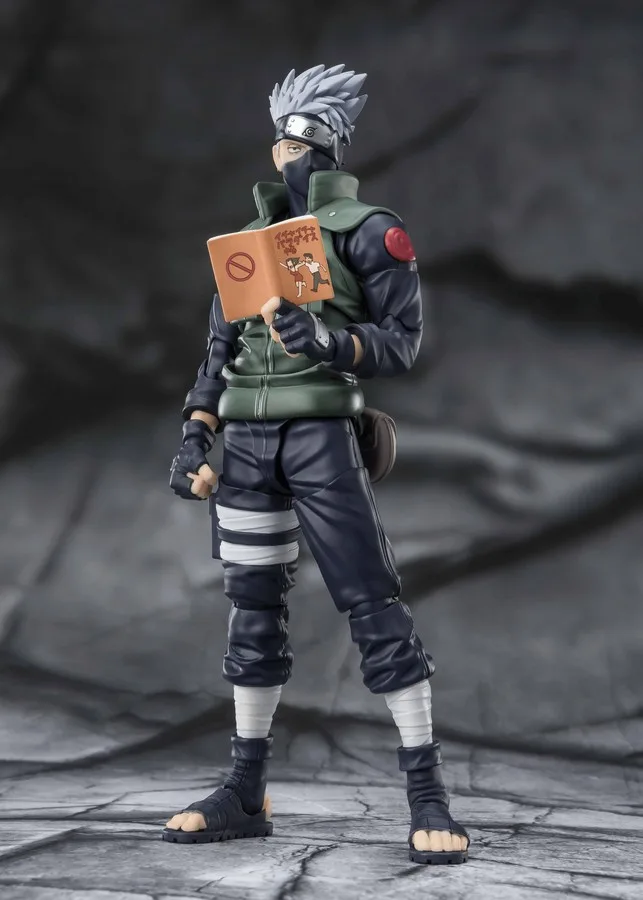 Pre order: Naruto KAKASHI HATAKE The famed Sharingan Hero S.H.Figuarts. EST SHIP DATE JUN 2027