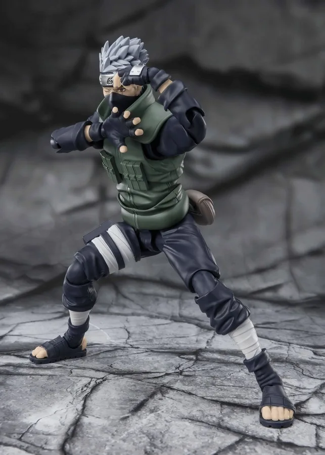 Pre order: Naruto KAKASHI HATAKE The famed Sharingan Hero S.H.Figuarts. EST SHIP DATE JUN 2027